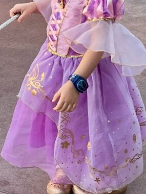 Disney Rapunzel EUC